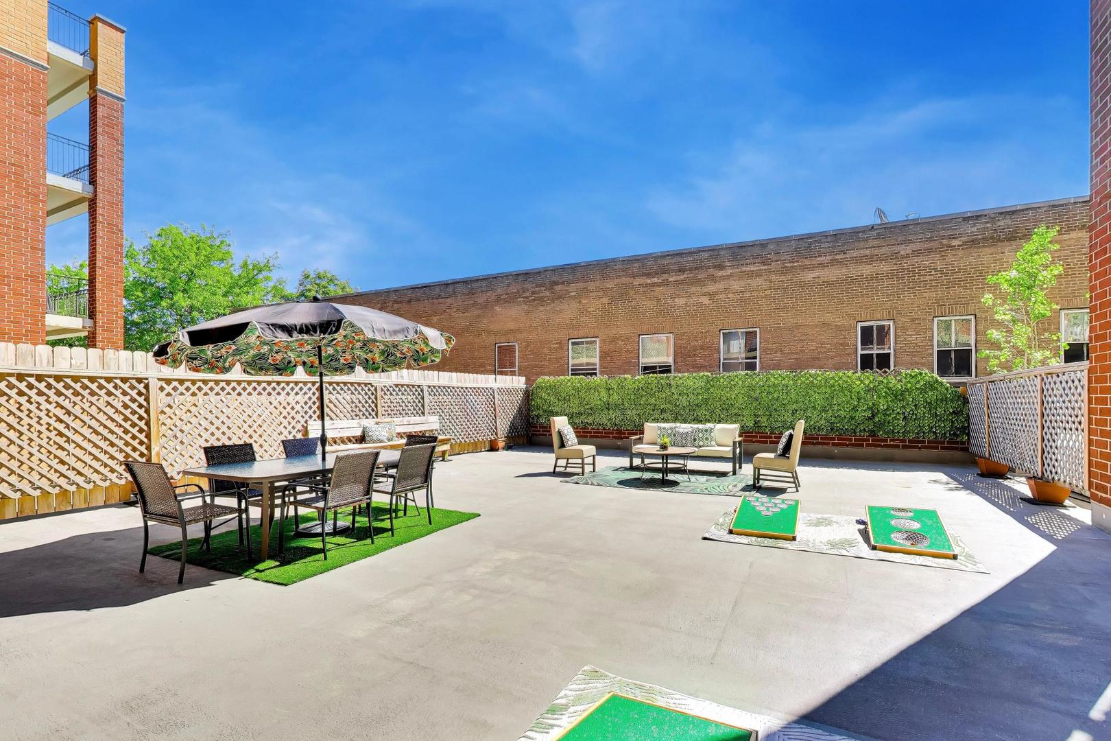 3125 West Fullerton Avenue Chicago IL 60647