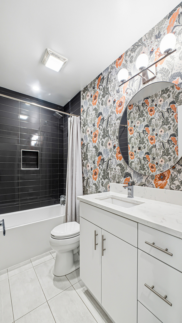 2703 West Belmont Avenue Chicago IL 60618