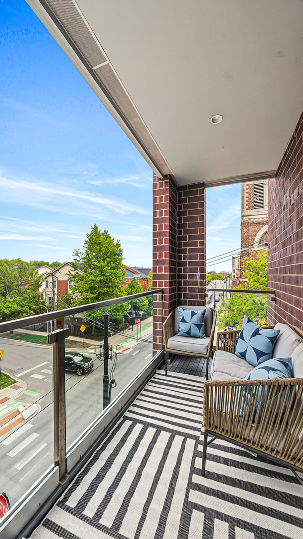 2703 West Belmont Avenue Chicago IL 60618