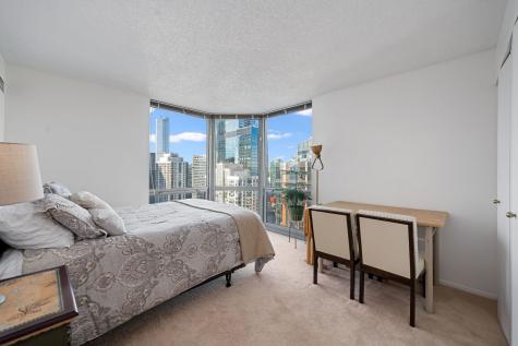 195 North Harbor Drive Chicago IL 60601