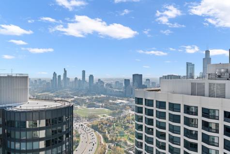 195 North Harbor Drive Chicago IL 60601