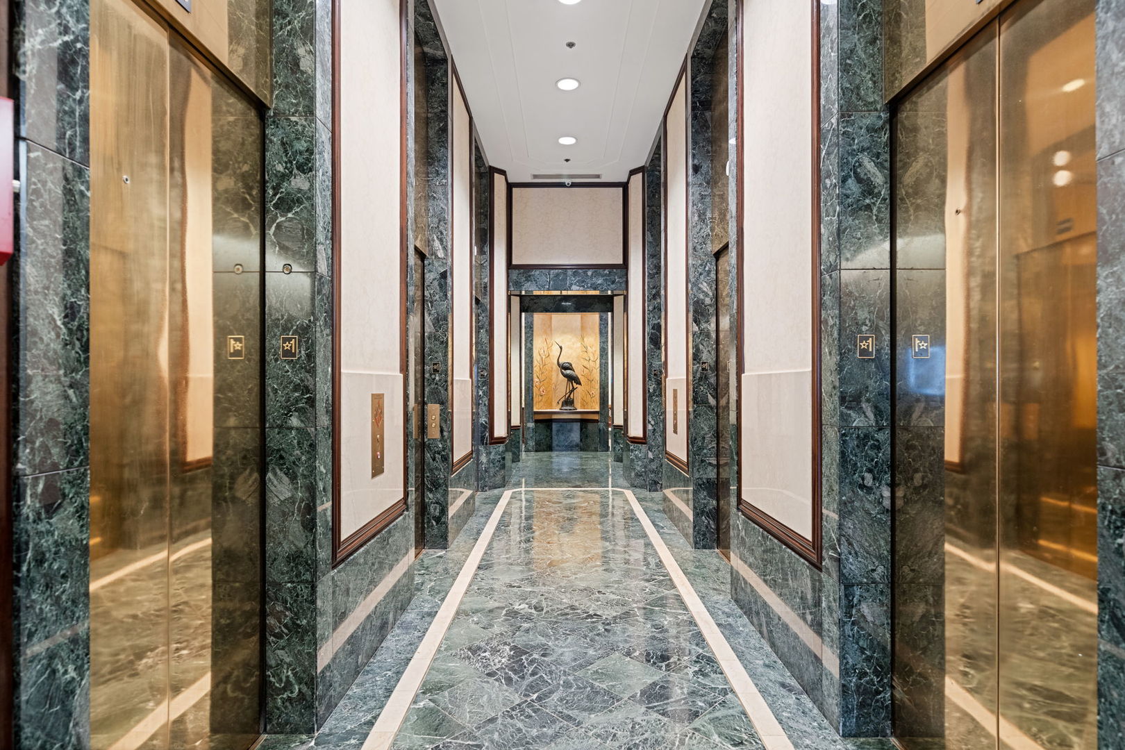 195 North Harbor Drive Chicago IL 60601