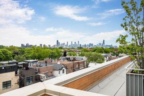 2755 North Lakewood Avenue Chicago IL 60614