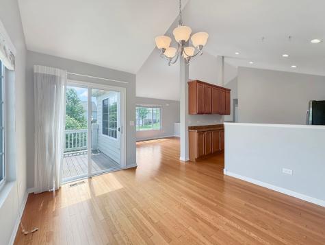 3381 Cameron Drive Elgin IL 60124