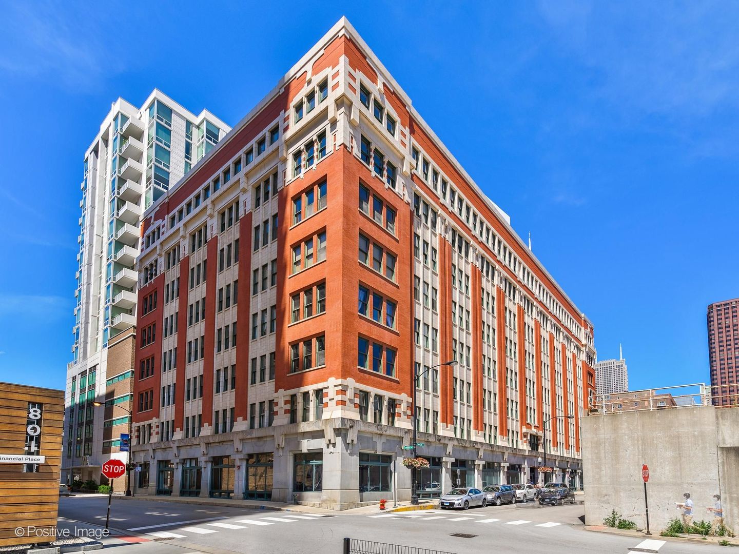732 South Financial Place Chicago IL 60605