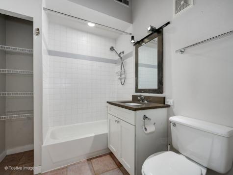732 South Financial Place Chicago IL 60605