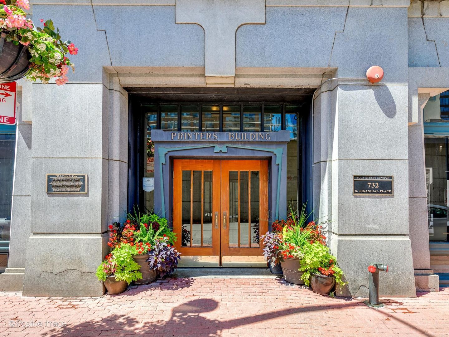 732 South Financial Place Chicago IL 60605