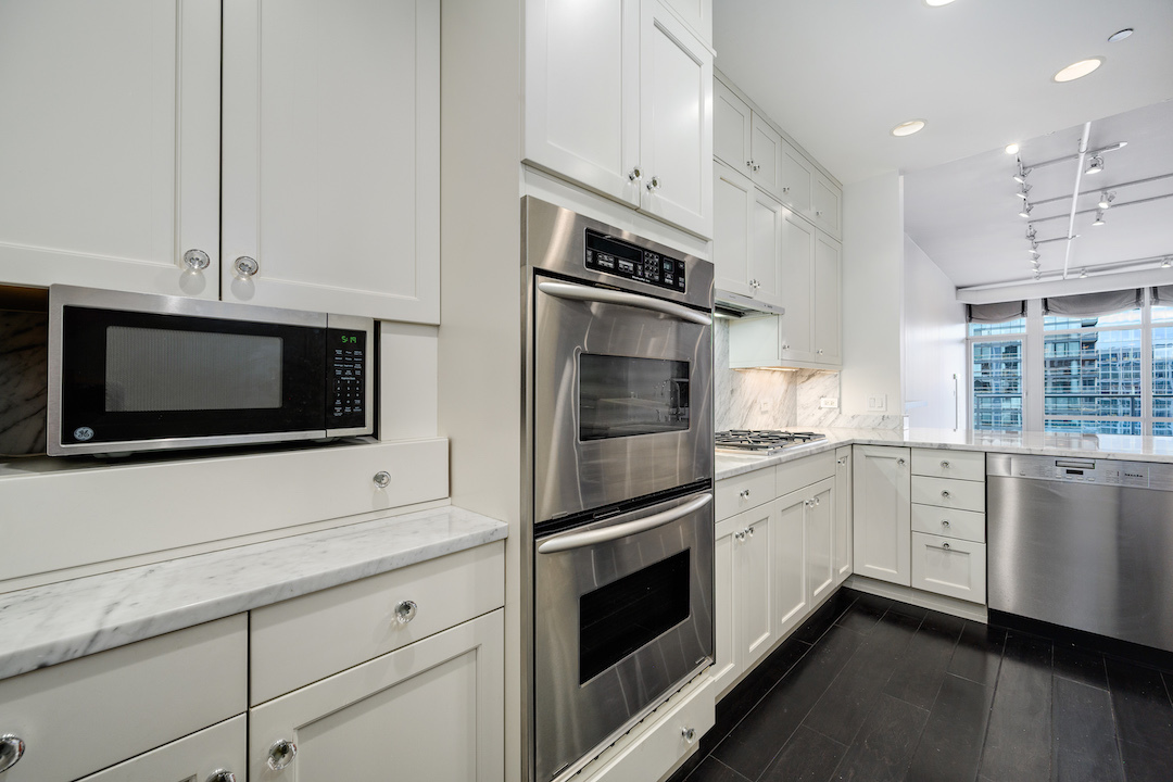 333 North Canal Street Chicago IL 60606