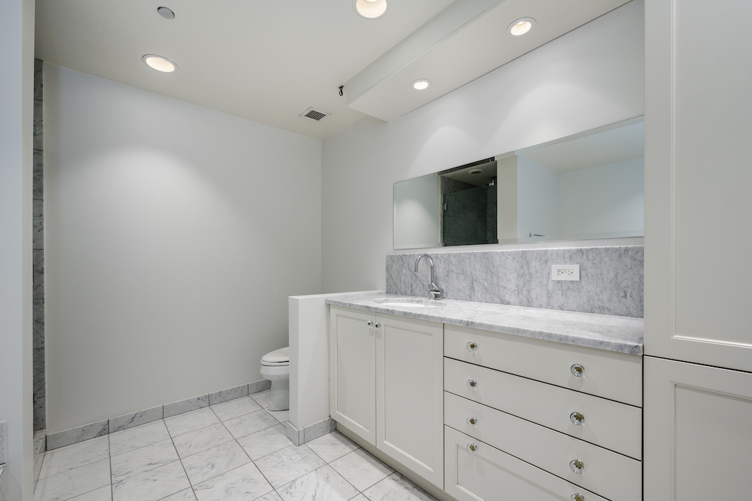 333 North Canal Street Chicago IL 60606