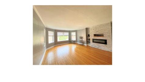 6926 South Paxton Avenue Chicago IL 60649