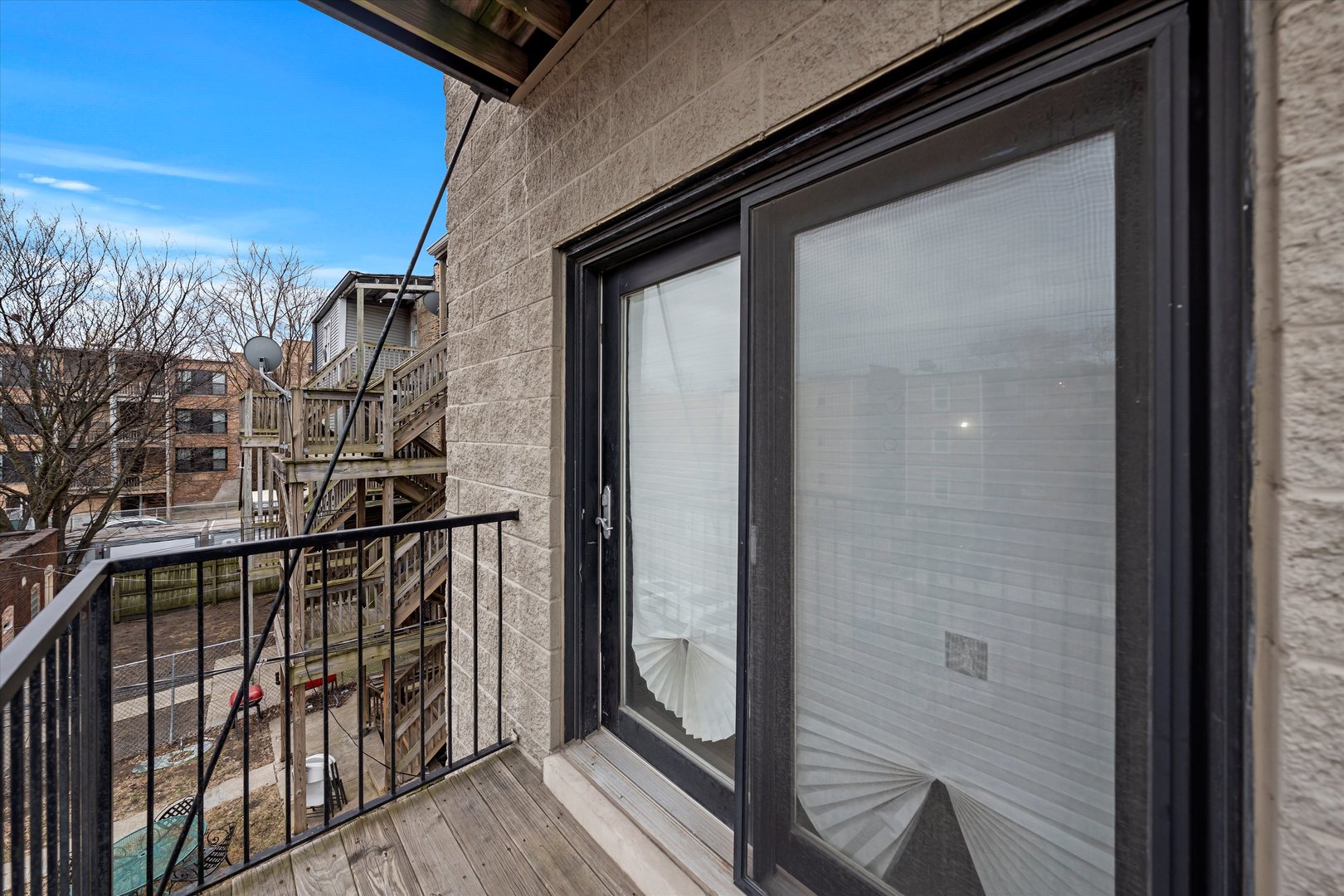 6835 South Cornell Avenue Chicago IL 60649