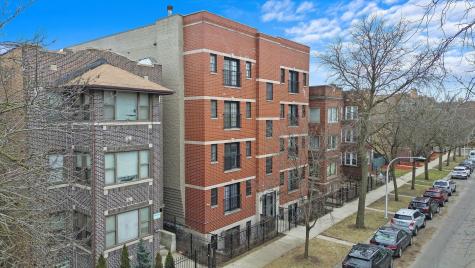 6835 South Cornell Avenue Chicago IL 60649