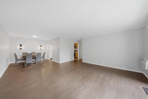 300 Claymoor Road Hinsdale IL 60521
