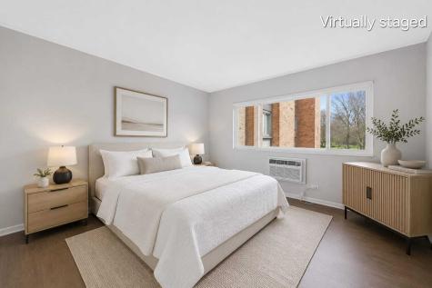 300 Claymoor Road Hinsdale IL 60521
