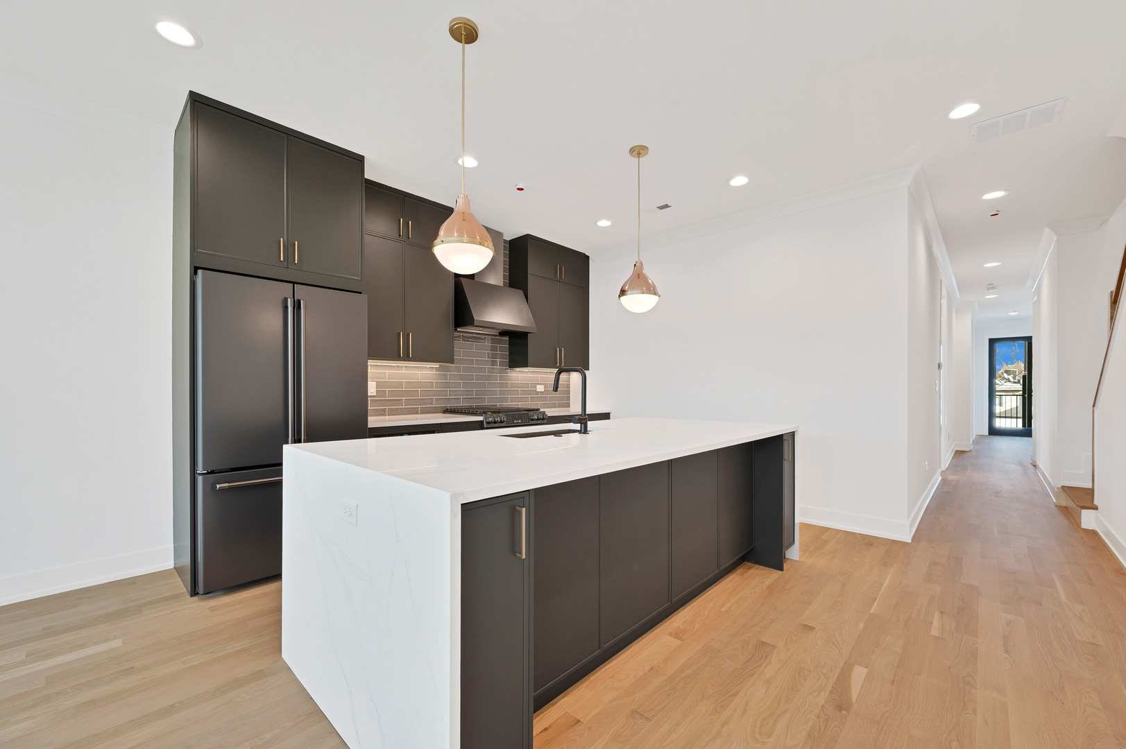 1404 West George Street Chicago IL 60657