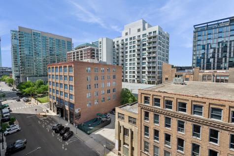 375 West Erie Street Chicago IL 60654