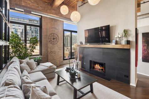 375 West Erie Street Chicago IL 60654
