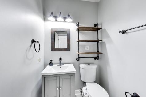 13300 West Heiden Circle Lake Bluff IL 60044