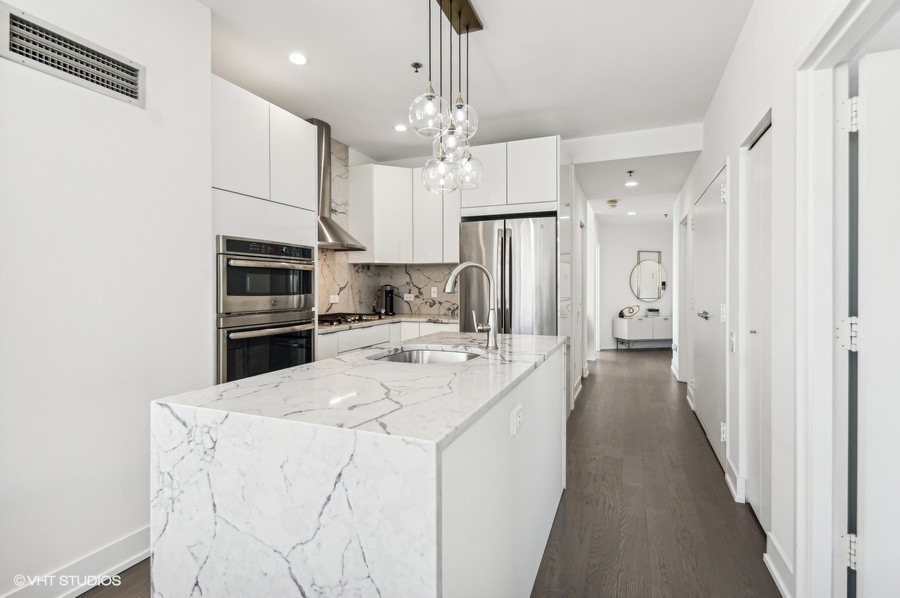 510 West Erie Street Chicago IL 60654