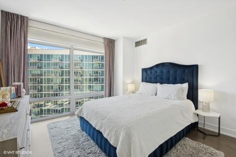 510 West Erie Street Chicago IL 60654