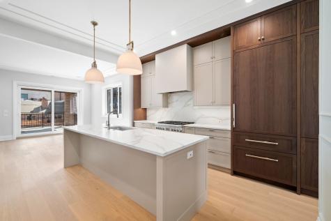 2679 North Orchard Street Chicago IL 60614
