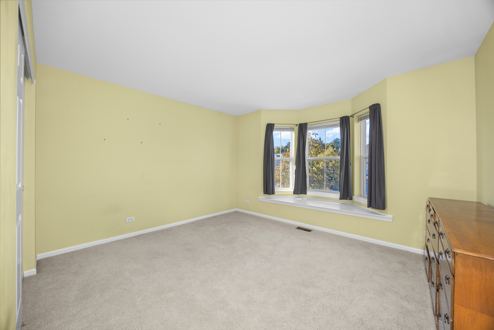 119 Tanglewood Drive Glen Ellyn IL 60137