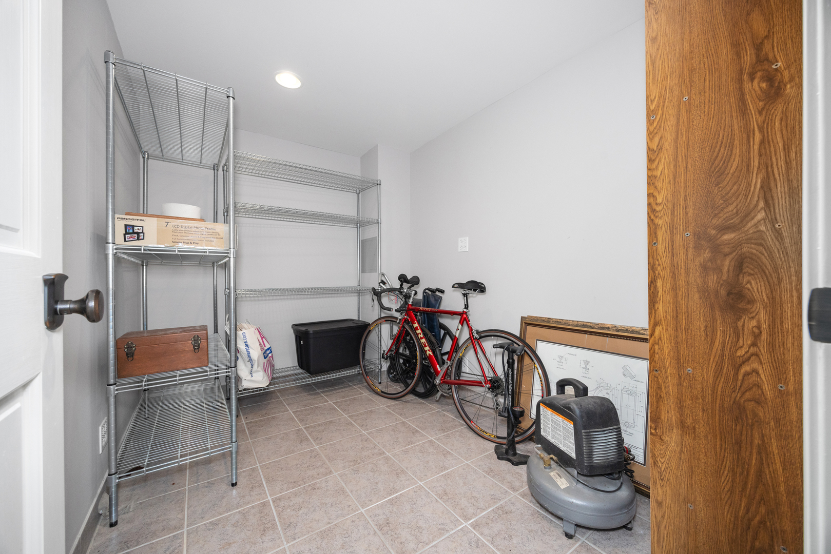 119 Tanglewood Drive Glen Ellyn IL 60137