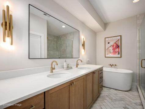 1938 North Sawyer Avenue Chicago IL 60647