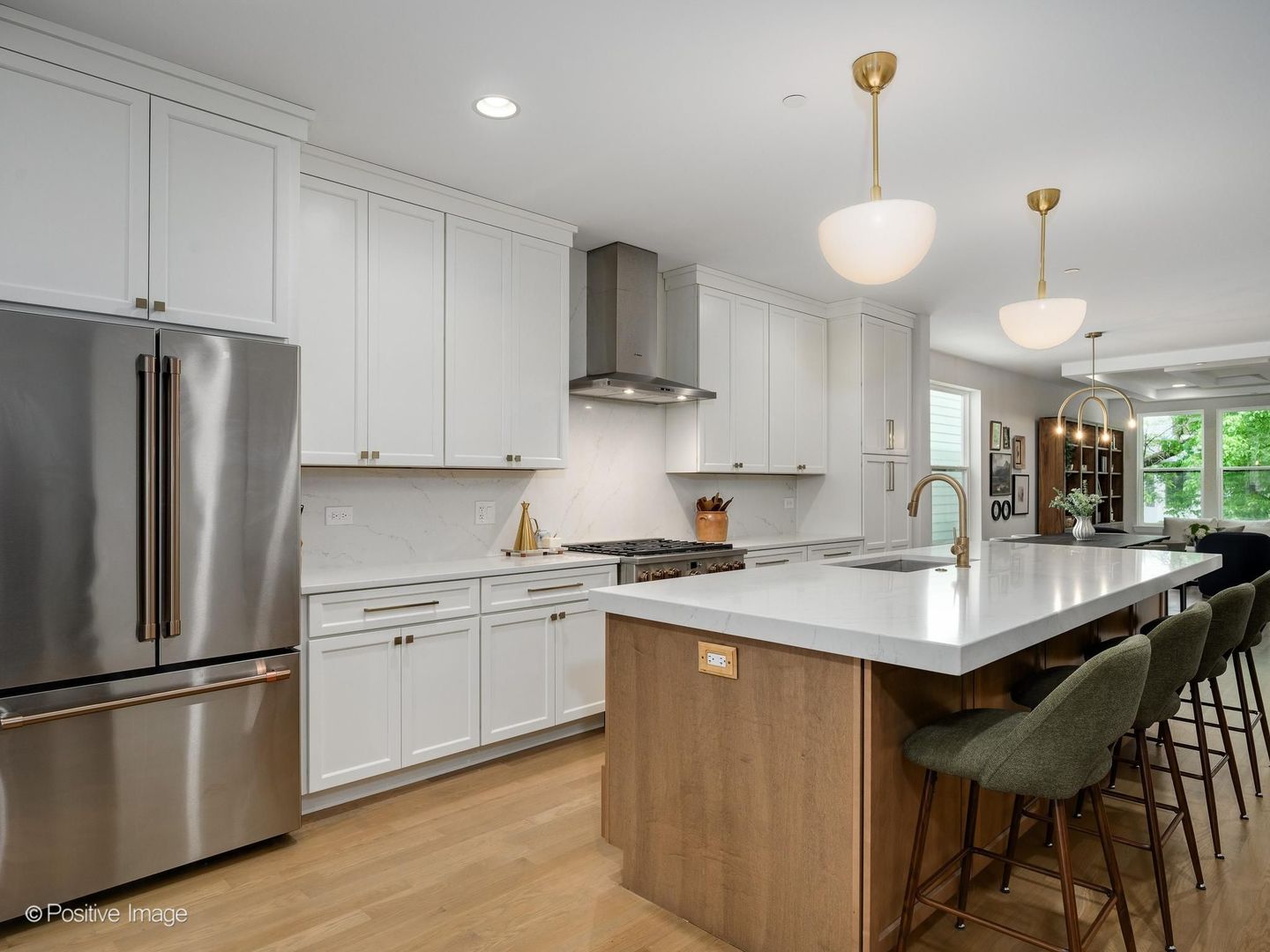 1938 North Sawyer Avenue Chicago IL 60647