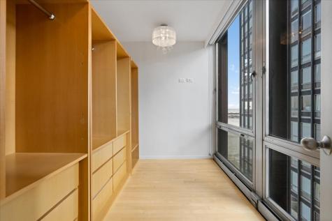 880 North Lake Shore Drive Chicago IL 60611