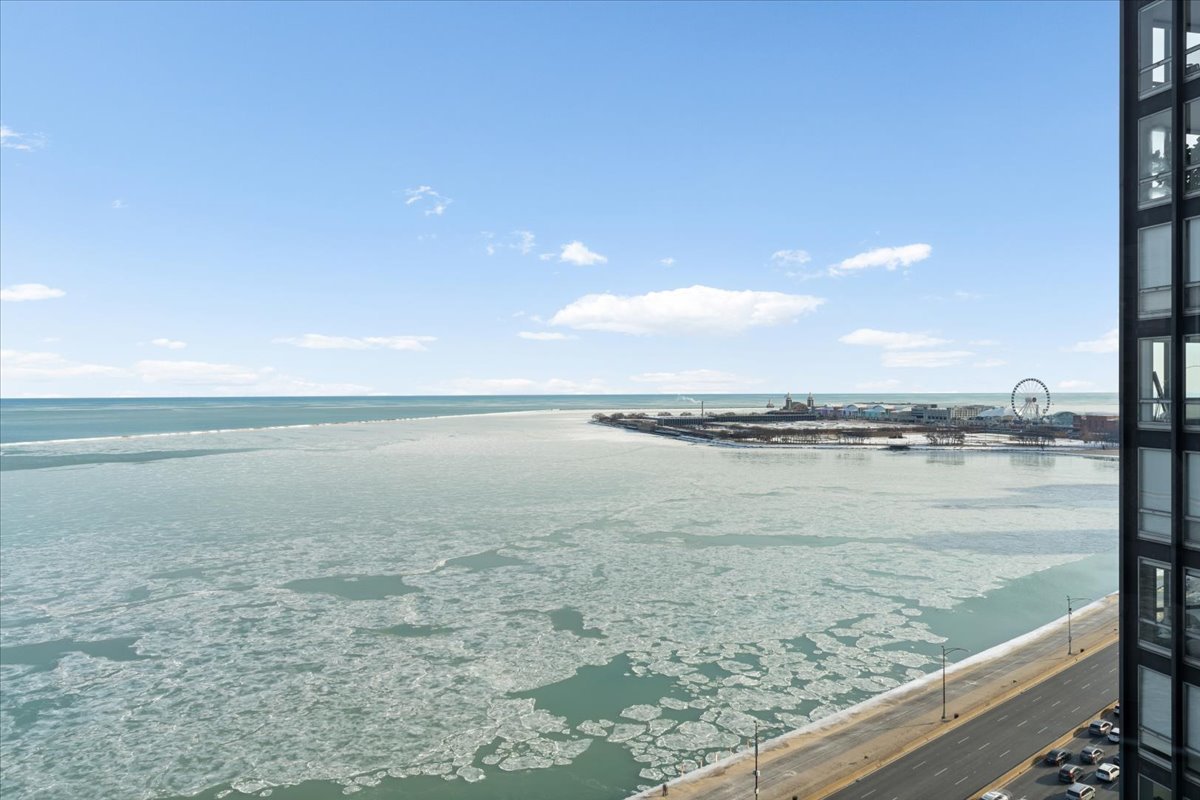 880 North Lake Shore Drive Chicago IL 60611