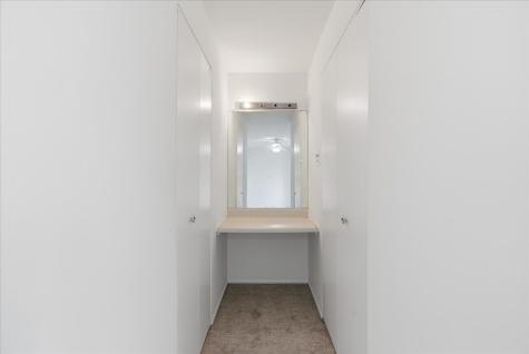 1085 South Park Terrace Chicago IL 60605