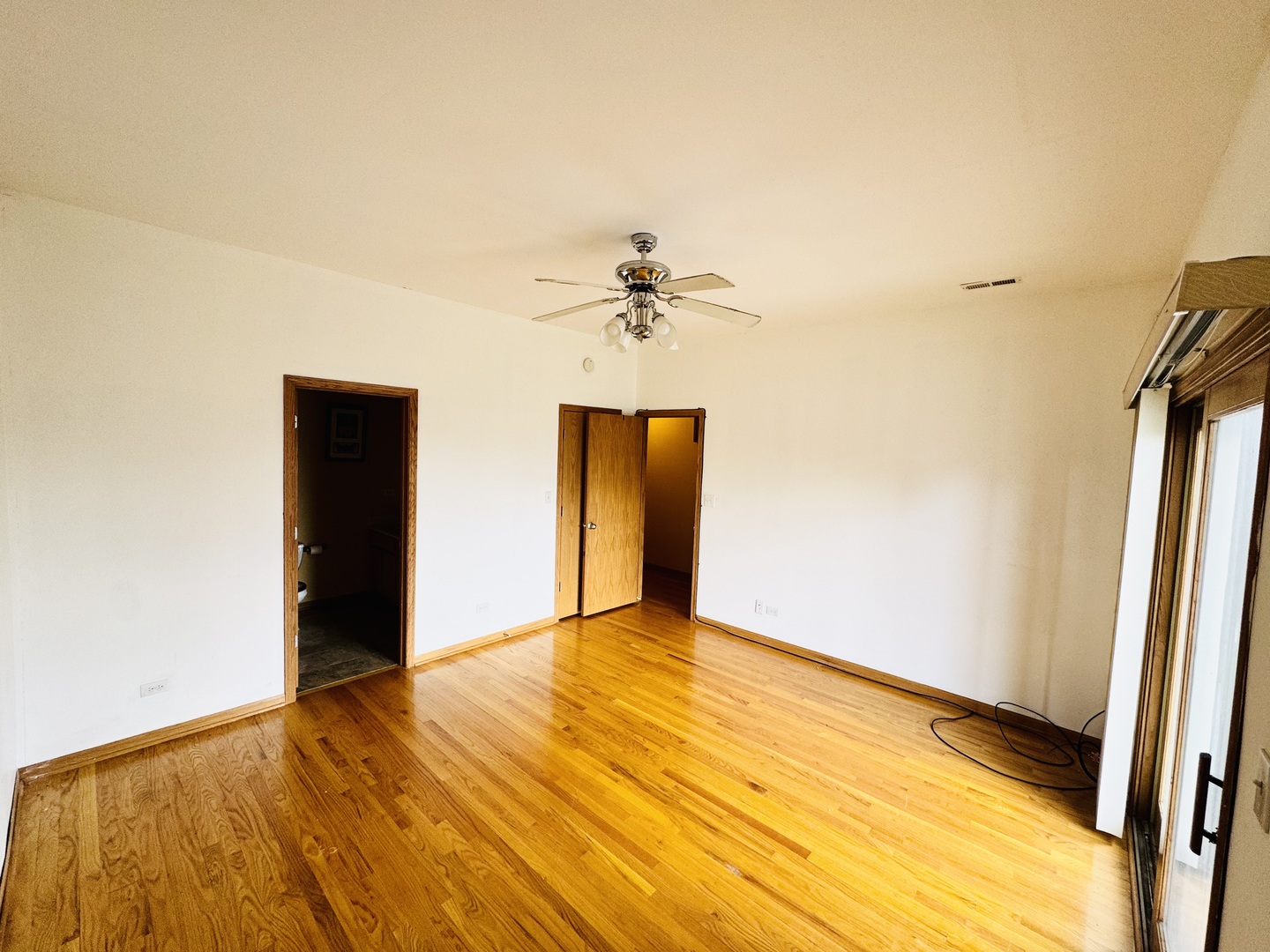 4242 South Vincennes Avenue Chicago IL 60653