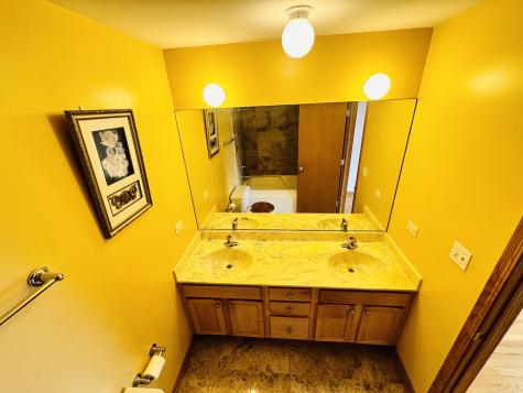 4242 South Vincennes Avenue Chicago IL 60653