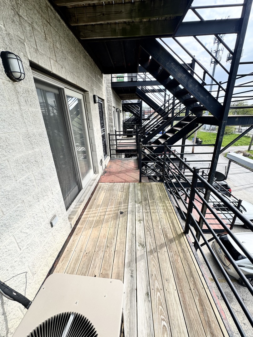 4242 South Vincennes Avenue Chicago IL 60653