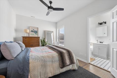 6348 North Magnolia Avenue Chicago IL 60660