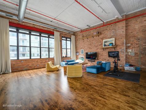 1617 South Michigan Avenue Chicago IL 60616