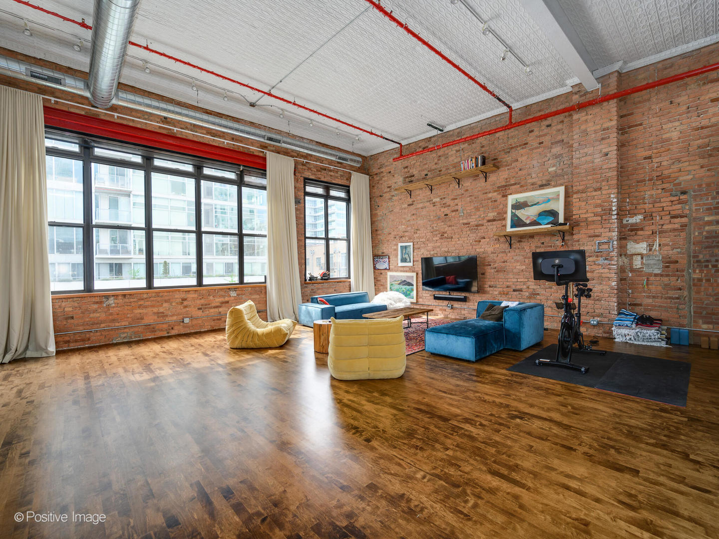1617 South Michigan Avenue Chicago IL 60616