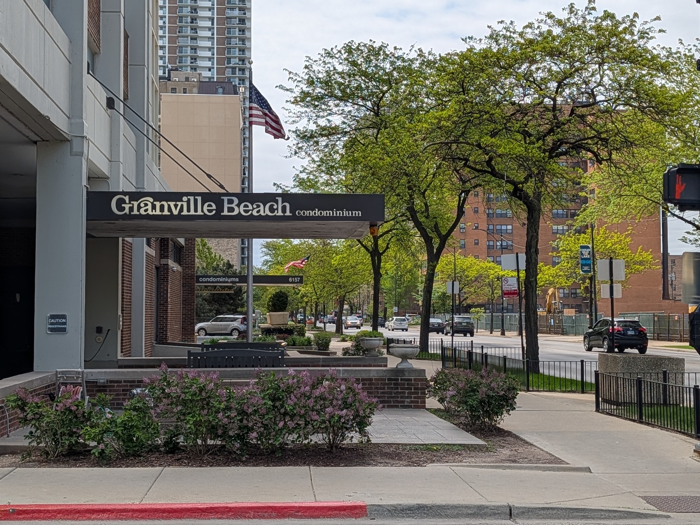 6171 North Sheridan Road Chicago IL 60660