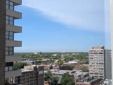 6171 North Sheridan Road Chicago IL 60660