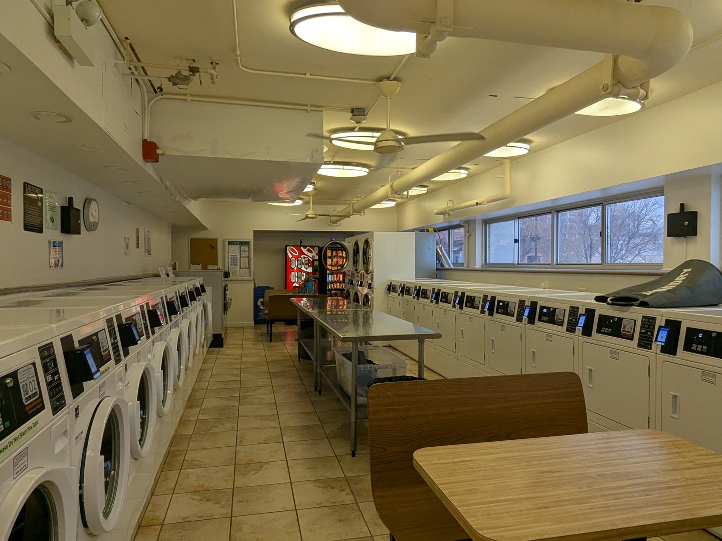 6171 North Sheridan Road Chicago IL 60660