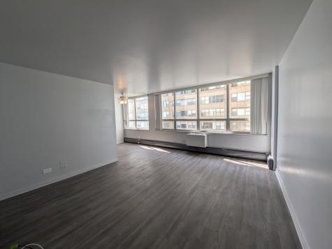 6171 North Sheridan Road Chicago IL 60660
