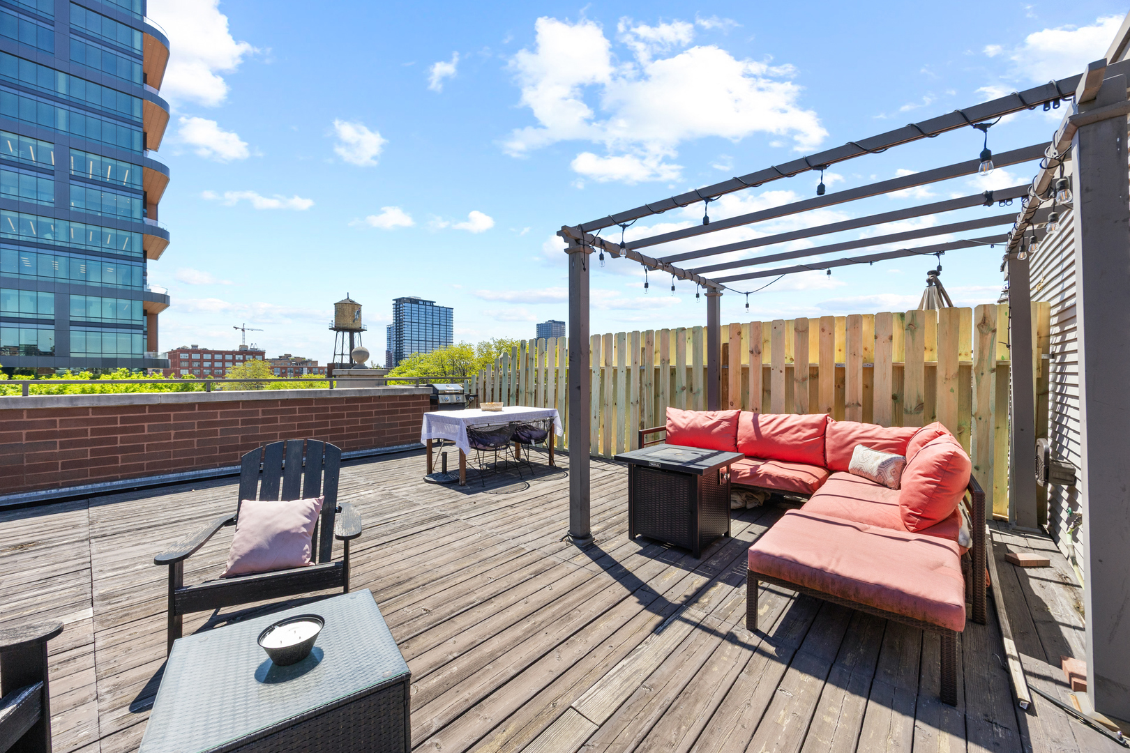 1122 West Hubbard Street Chicago IL 60642