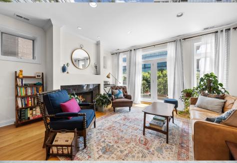 1122 West Hubbard Street Chicago IL 60642
