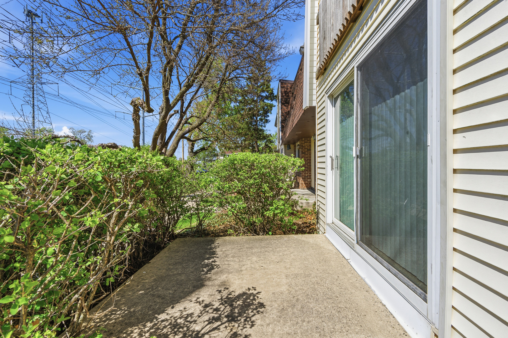 6818 Roberts Drive Woodridge IL 60517