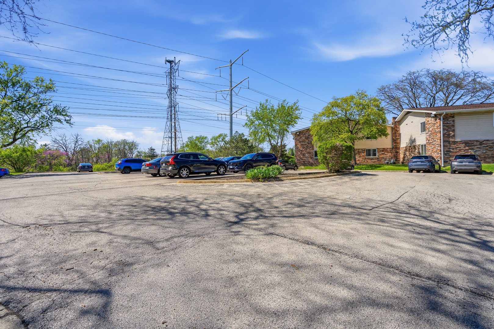 6818 Roberts Drive Woodridge IL 60517