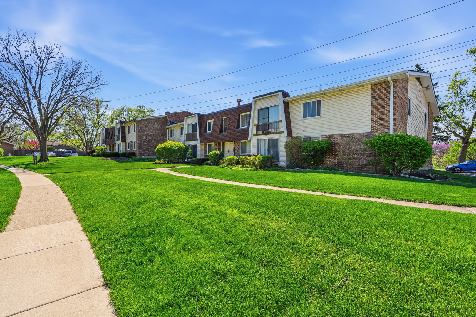 6818 Roberts Drive Woodridge IL 60517