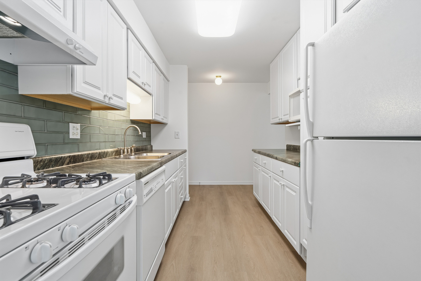6818 Roberts Drive Woodridge IL 60517