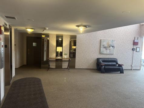 18400 Cherry Creek Drive Homewood IL 60430