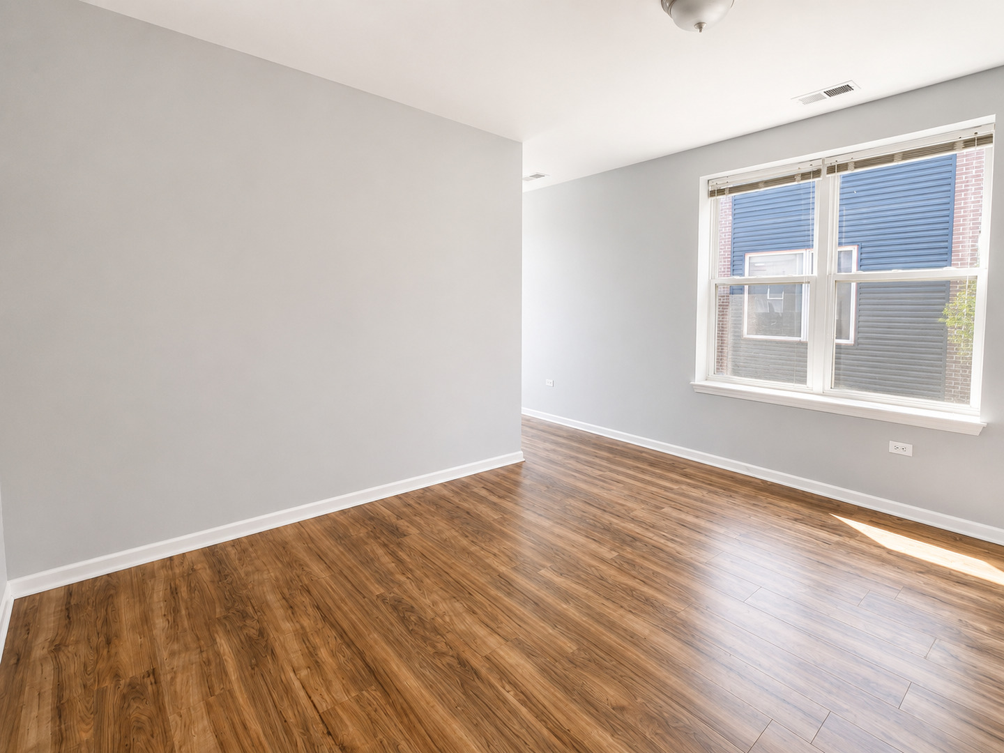 3506 South State Street Chicago IL 60616